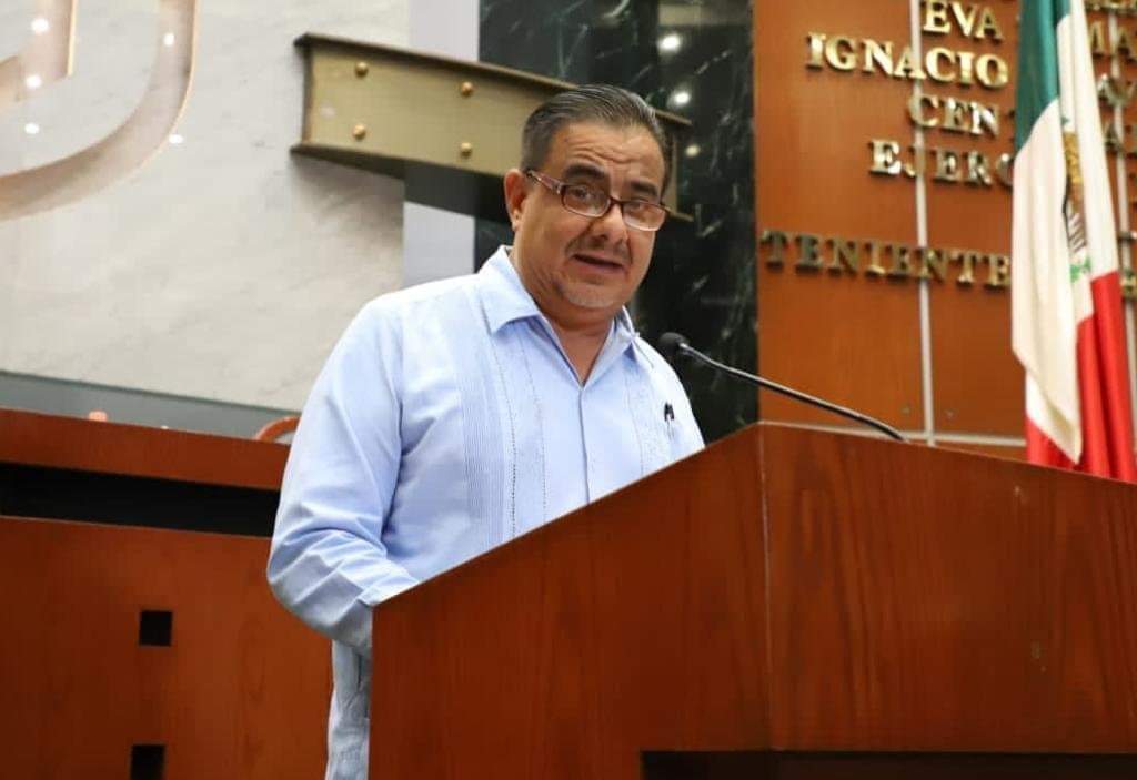 Respalda el diputado Marco Tulio la continuidad del proyecto impulsado por Abelina López.