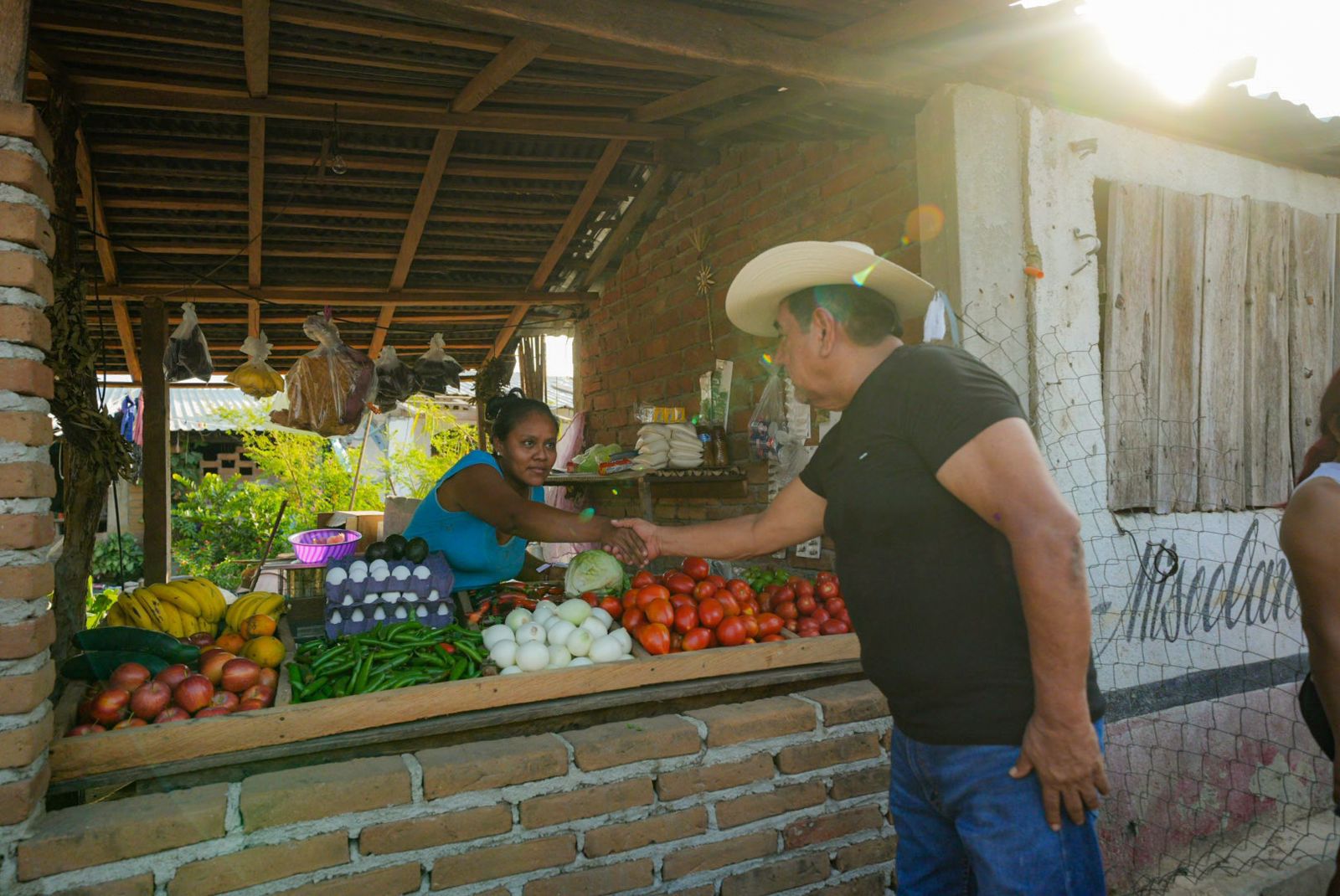 Destaca Félix Salgado la lucha de hombres y mujeres de Costa Grande por sus ideales