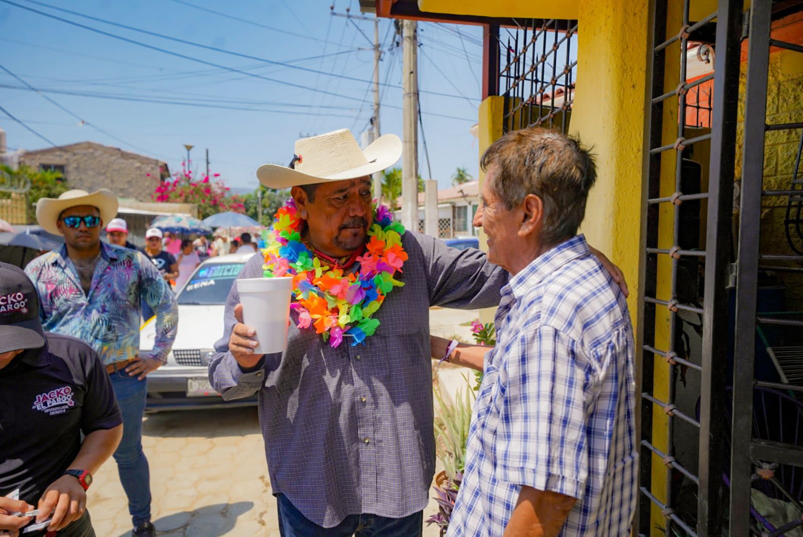 Ricardo Santiago no organizaba mis eventos, dice el senador Félix Salgado Macedonio
