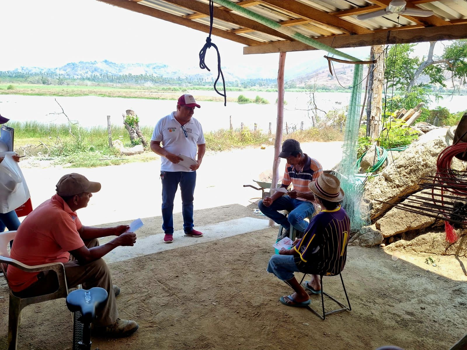 «Con Morena ganamos todos», le dicen coyuquenses a Marco Tulio