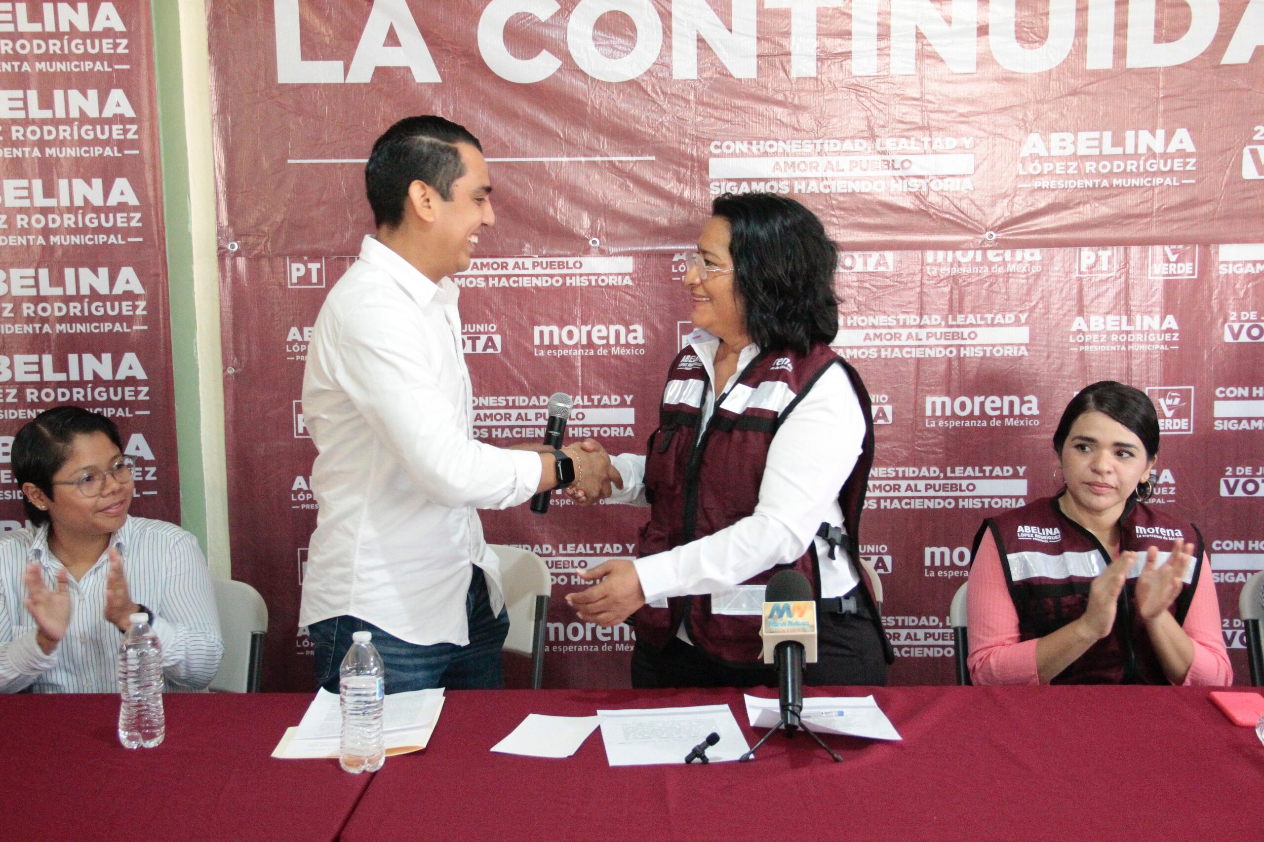 Se adhieren exseguidores de Ramiro Solorio a la honestidad y al proyecto de continuidad de Abelina López