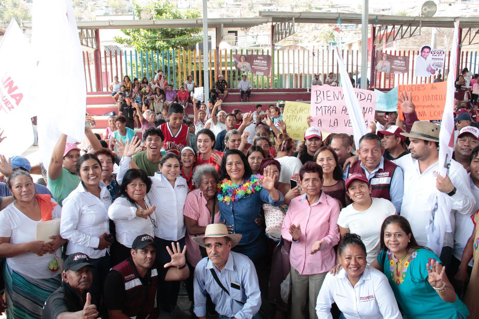 La Venta - Abelina Lopez - II