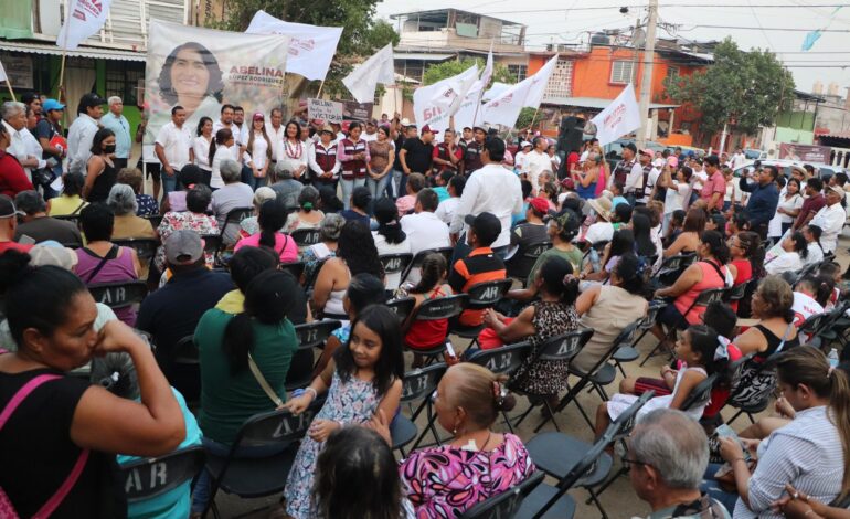 Respaldan habitantes de Ciudad Renacimiento proyecto de continuidad de Abelina López Rodríguez