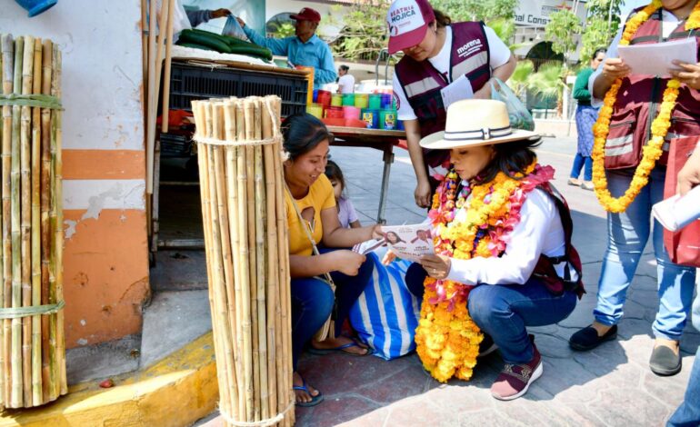 “Yo soy hija de campesinos y ganaderos”, narra Beatriz Mojica en Zitlala y se compromete a honrar su palabra