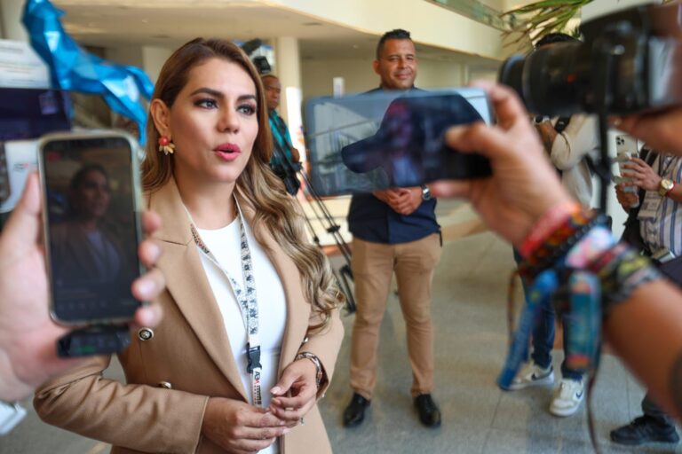 entrevista evelyn salgado