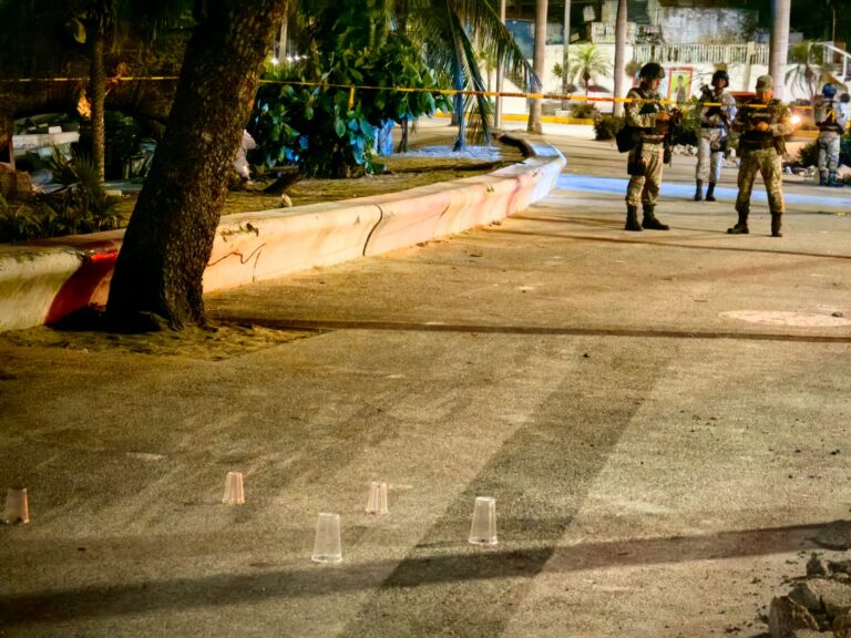 homicidio playa tlacopanocha