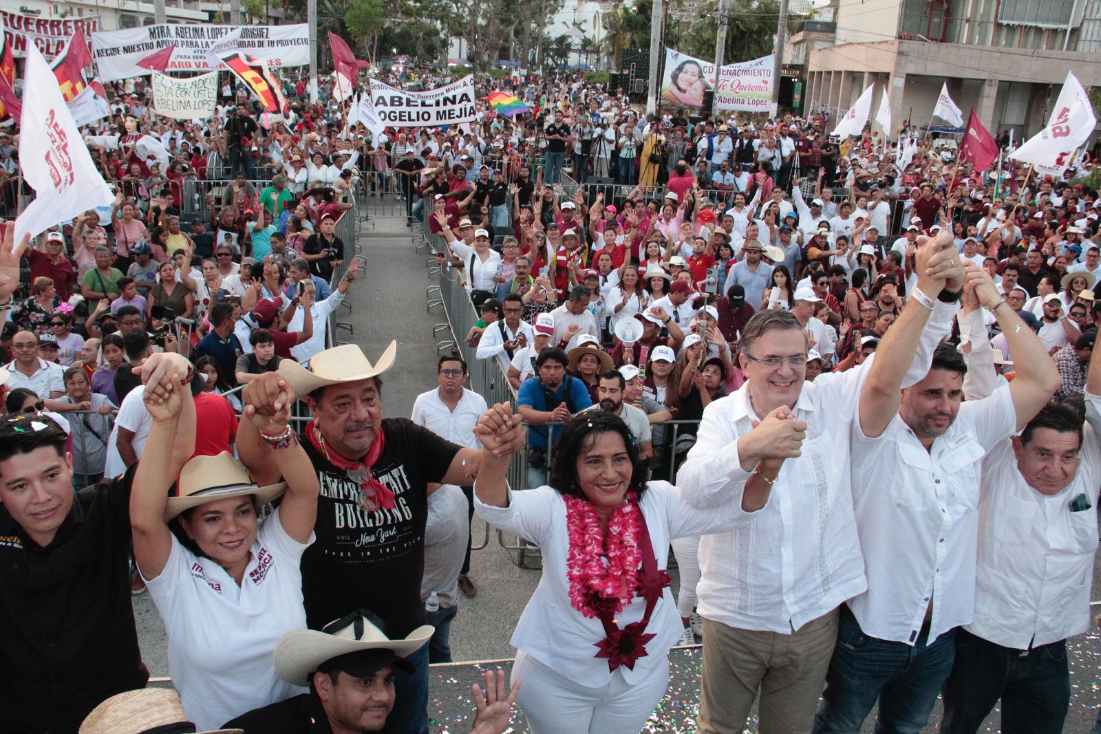 Respaldan Marcelo Ebrard, Félix Salgado y Beatriz Mojica a Abelina López Rodríguez