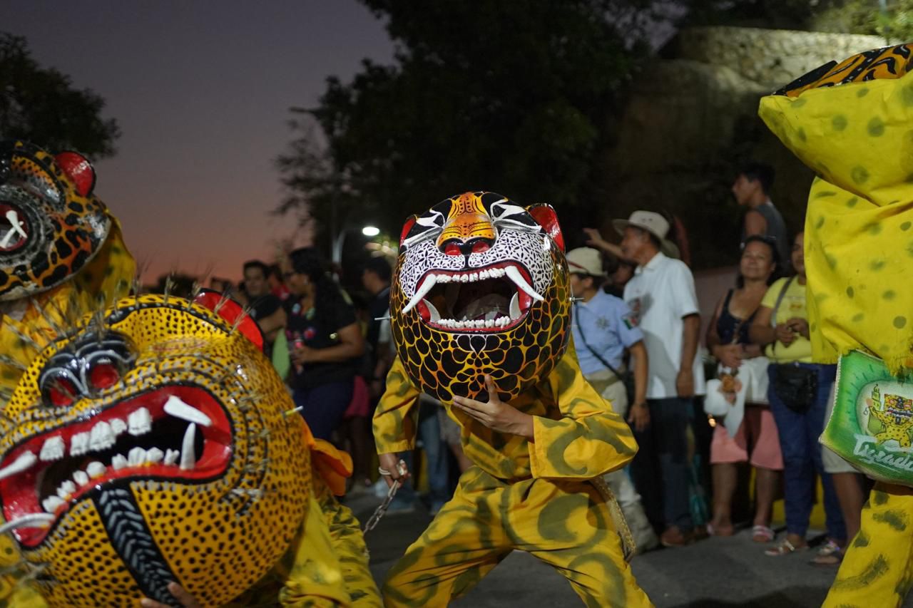 Más de 6 mil personas recorren Costera en Jolgorio Acapulqueño 2024