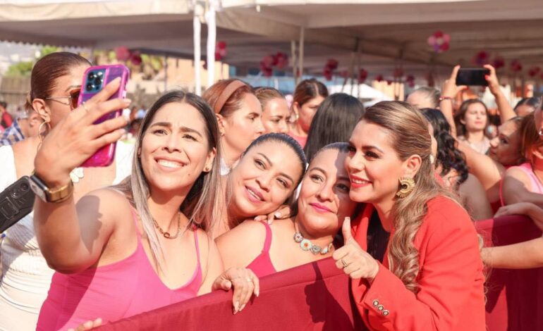 Reconoce el gobierno de Guerrero la labor de las madres trabajadoras de la administración estatal