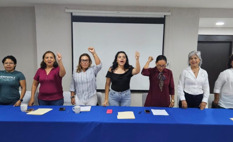 Exigen la renuncia o remoción de candidato Raúl Ceballos por amenaza durante debate