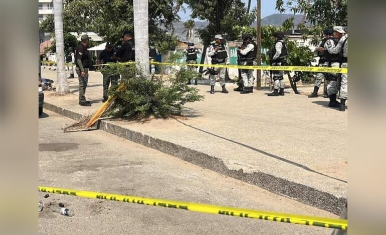 Agreden con armas de fuego a dos hombres en el Asta Bandera