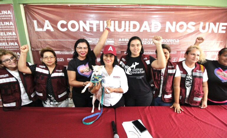 Van animalistas con proyecto de Abelina López Rodríguez