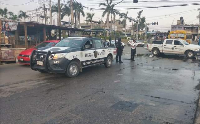 Disparan contra patrulla municipal en Acapulco