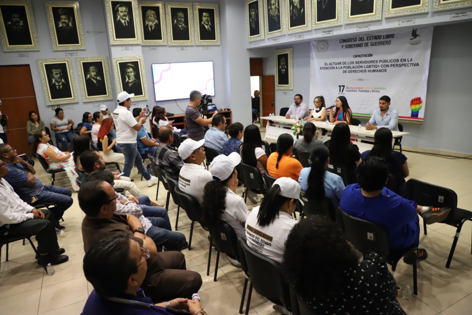 Desarrolla el Congreso un curso en materia de derechos humanos de la población LGBTIQ+