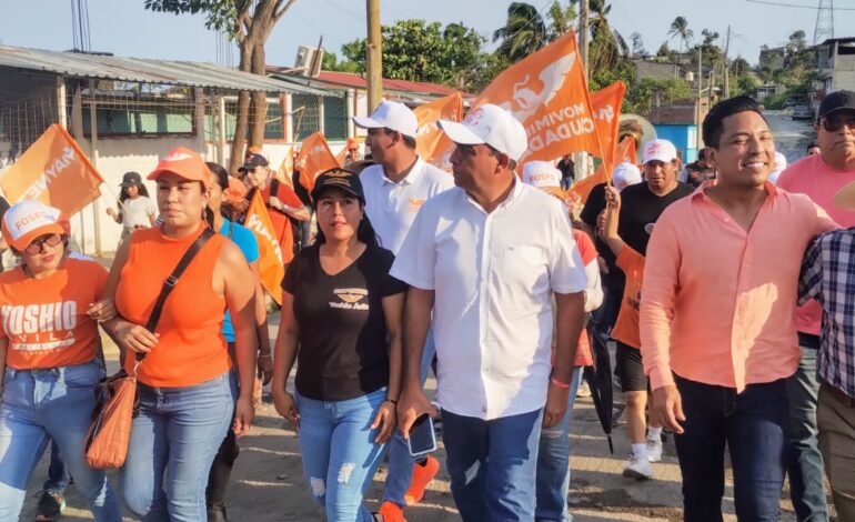 Yoshio Ávila recibe el respaldo de los habitantes de las colonias “El Pedregoso”, “El Arenal” y “La Navidad de Llano largo”