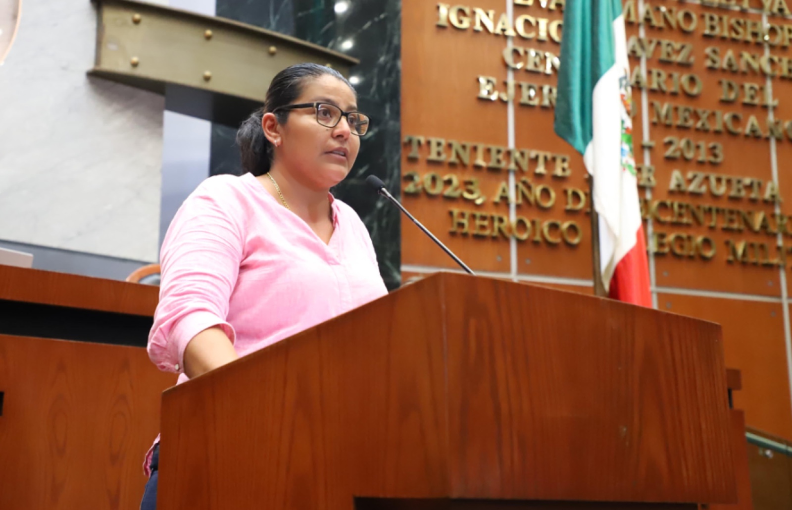 Analiza el Congreso un exhorto para que concluya traducción de la Constitución a las lenguas indígenas