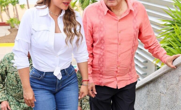 La gobernadora Evelyn Salgado Pineda y el presidente Andrés Manuel López Obrador revisan avances de la rehabilitación y recuperación de Acapulco y Coyuca de Benítez
