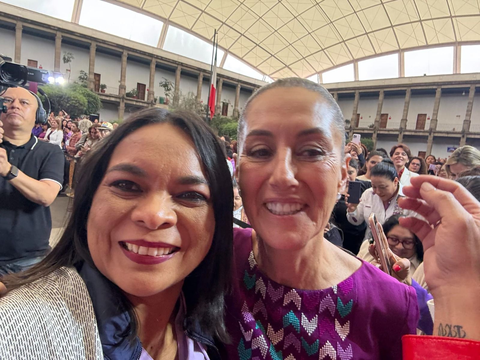 Asiste Beatriz Mojica al encuentro “Con Claudia llegamos todas” en la Ciudad de México