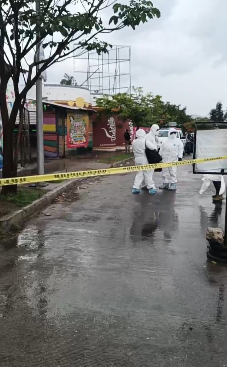 Muere una persona en ataque armado a centro botanero Las Vikis, Chilpancingo; hay dos más heridas