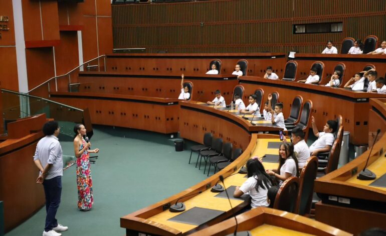 Inician trabajos del XVI Parlamento Infantil en el Congreso de Guerrero