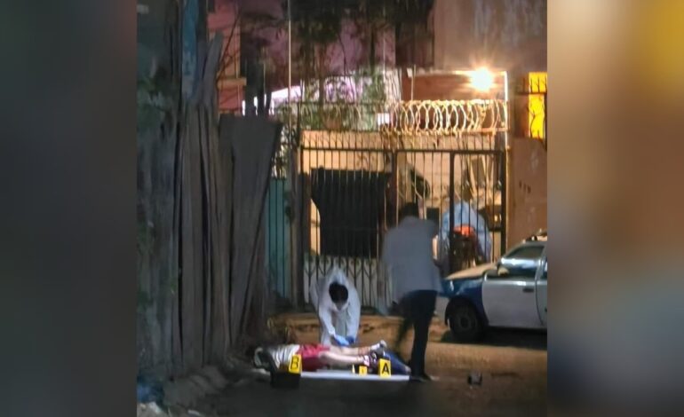 Dejan cadáver en calle de colonia Vista Alegre, Acapulco