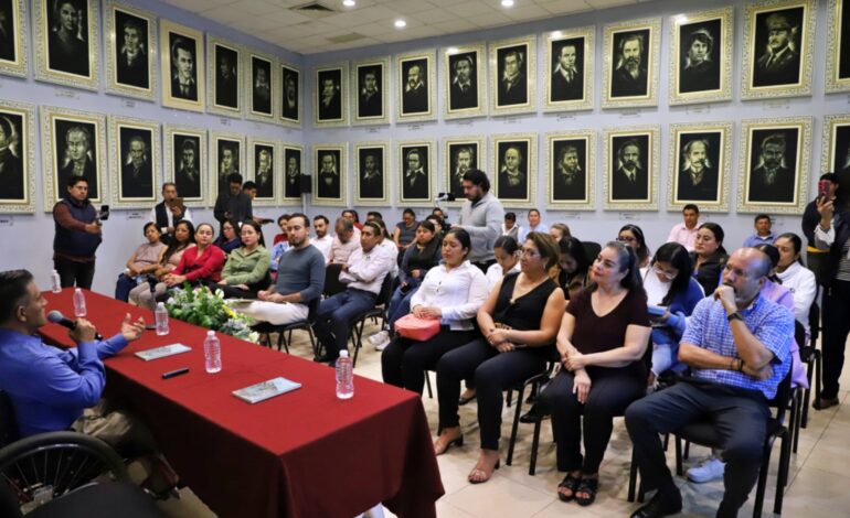 Presentan en el Congreso el libro Centauro, una historia de superación y resiliencia