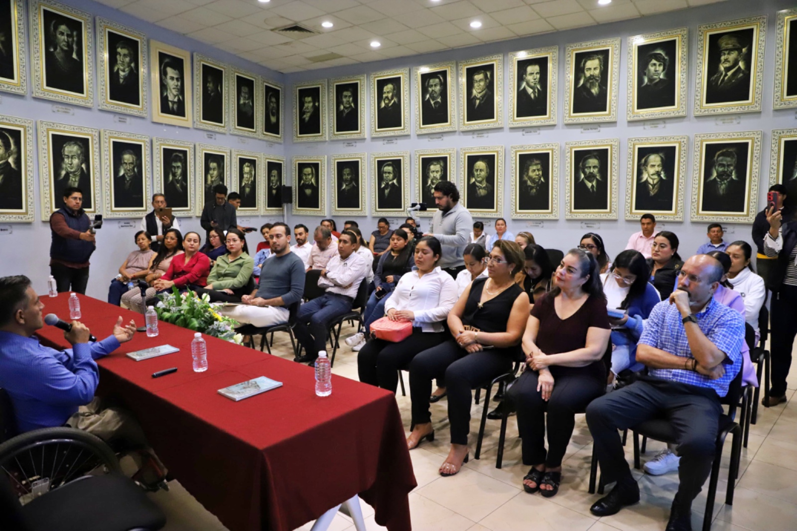 Presentan en el Congreso el libro Centauro, una historia de superación y resiliencia
