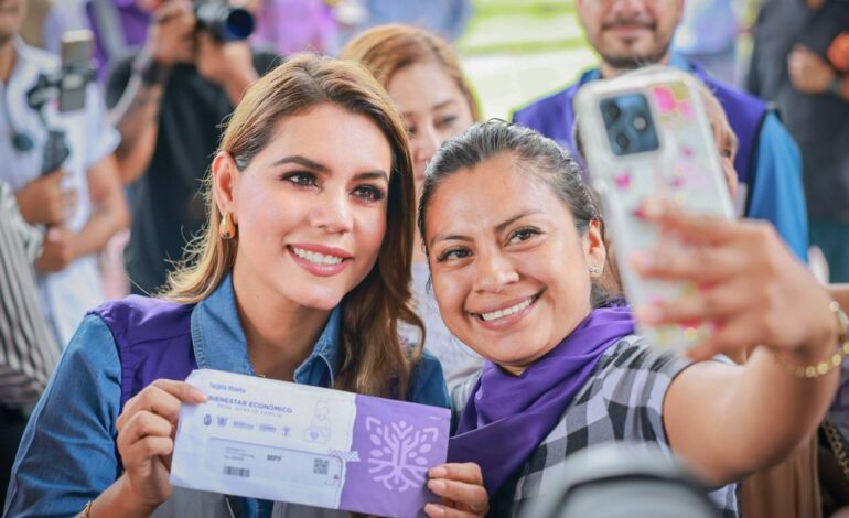 «La mejor inversión es apostar por el desarrollo y bienestar de las mujeres y de sus hijos»: Evelyn Salgado