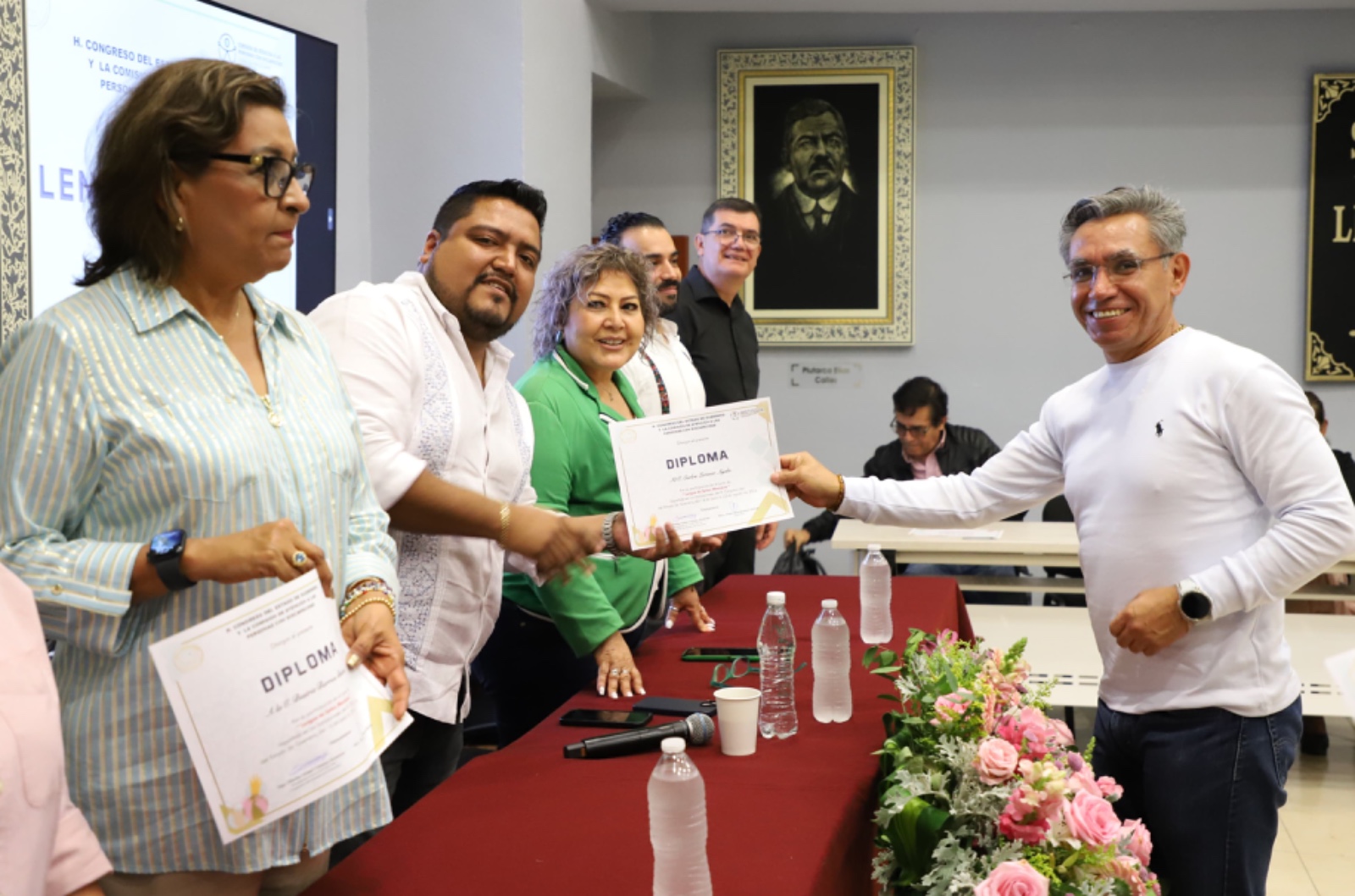 Concluye en el Congreso el curso de Lengua de Señas Mexicana para mejor atención a las personas con discapacidad auditiva