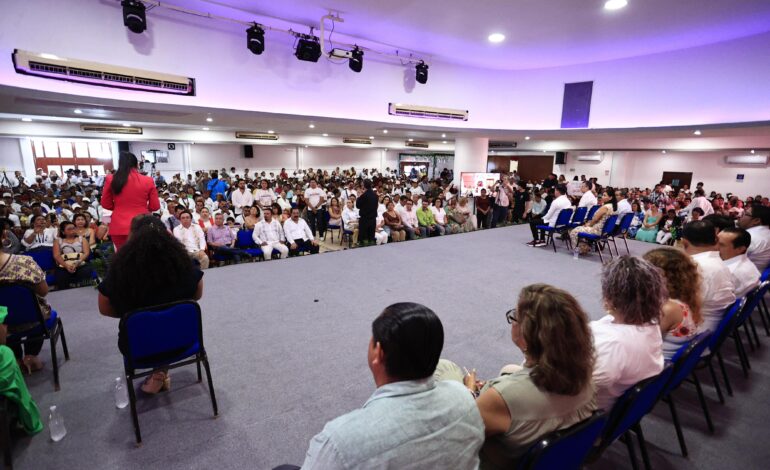 Ratifica Citlali Calixto su compromiso con las causas sociales más justas en su tercer informe