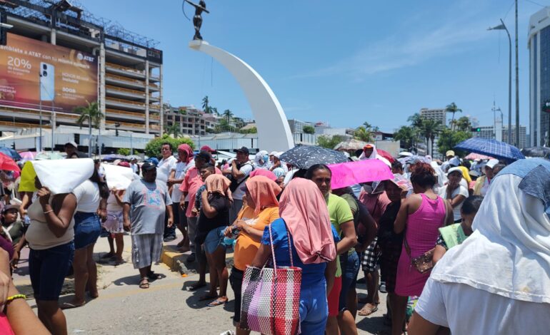 Capama ofrece diálogo a marquesanos que bloquean la avenida Costera y calles aledañas