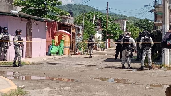 Atacan vivienda de familia en el poblado El Quemado, Acapulco