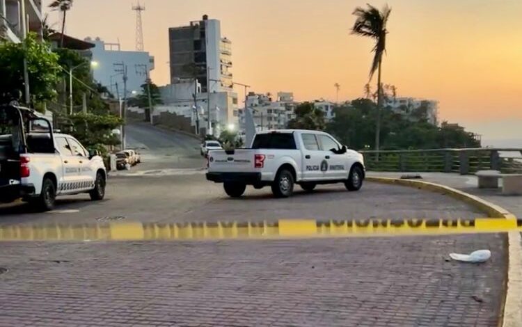 Hieren con disparos de arma de fuego a un hombre en el fraccionamiento Las Playas, Acapulco