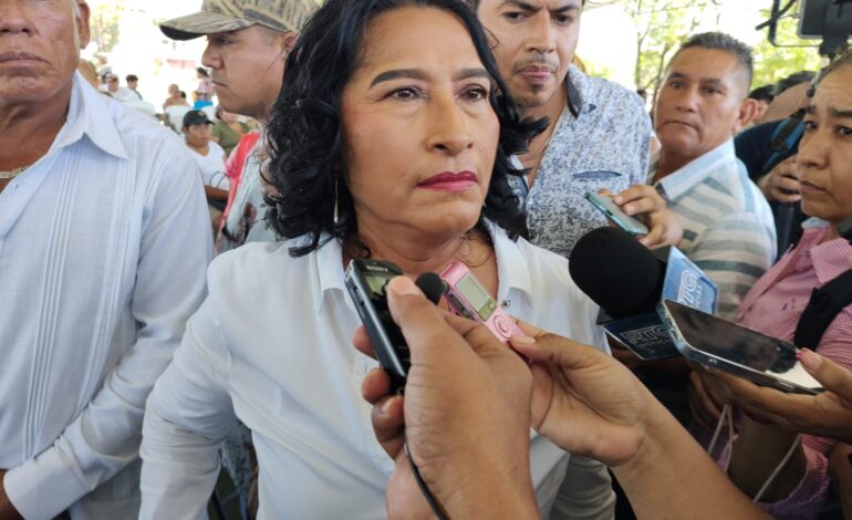 Abelina López revela que se siente perseguida como en la «Santa Inquisición» por parte de la Auditoría Superior del Estado