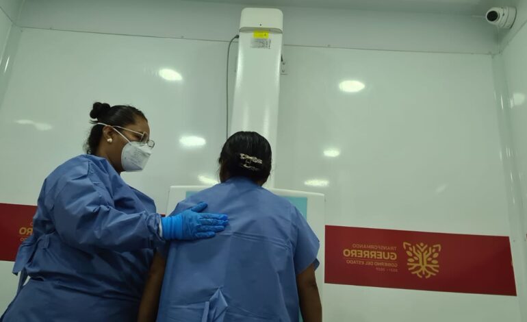 Continúa Evelyn Salgado acercando servicios médicos gratuitos a las comunidades de Guerrero