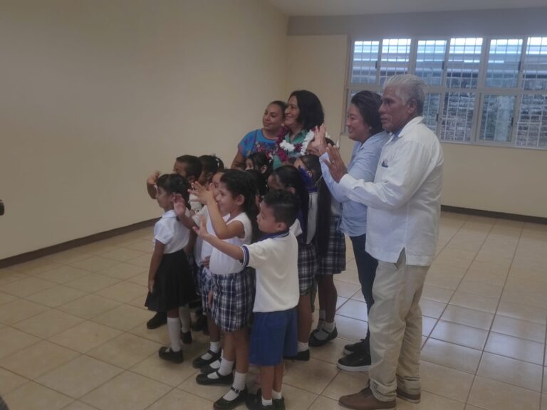 abelina lopez - escuela sentimientos de la nacion