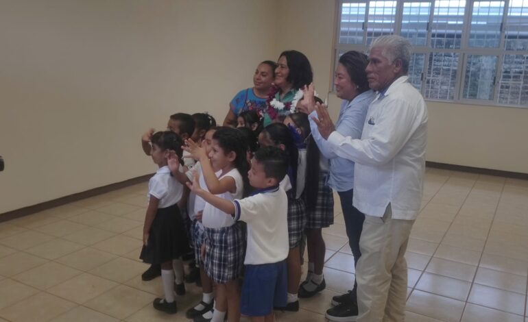 Insiste Abelina López a los papás para que ayuden a formar hijos con valores y educación en medio de crisis de violencia extrema ligadas a las drogas