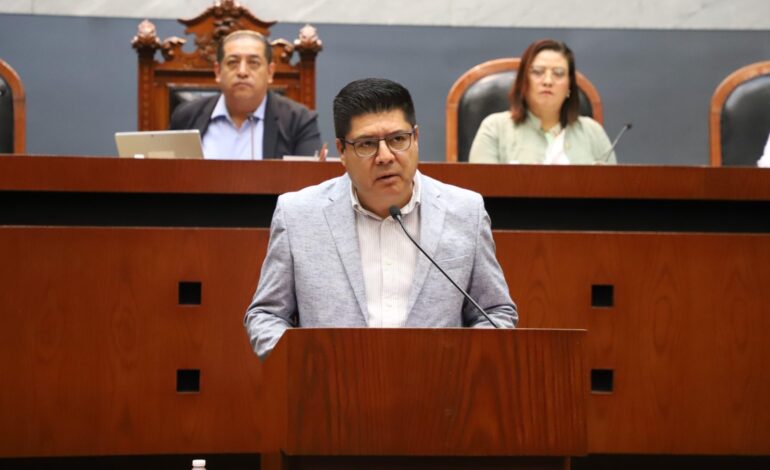 Propone legislador exhorto para elaboración de un padrón de campesinos afectados por huracán John
