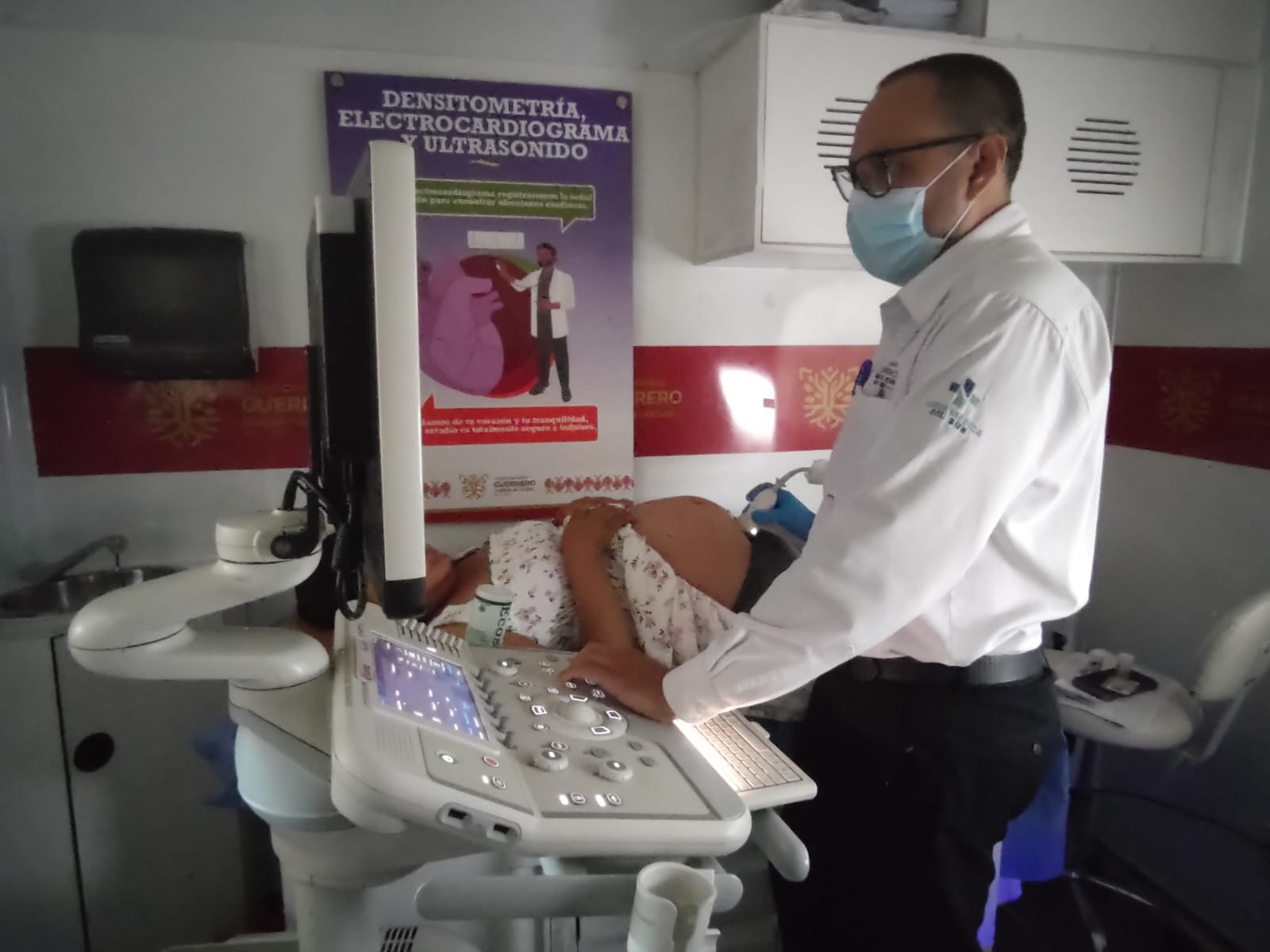 Unidades Médicas Móviles refuerzan atención en Cuautepec, en la región de la Costa Chica