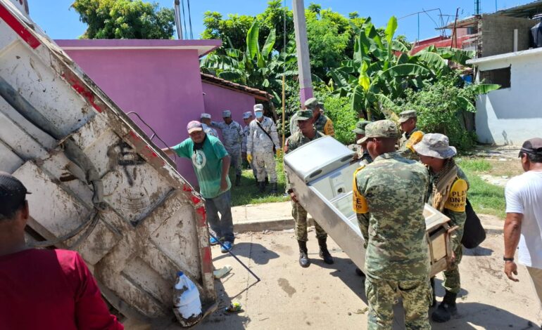 Realiza la Secretaría de Salud en Guerrero eliminación masiva de criaderos para prevenir el dengue en Acapulco