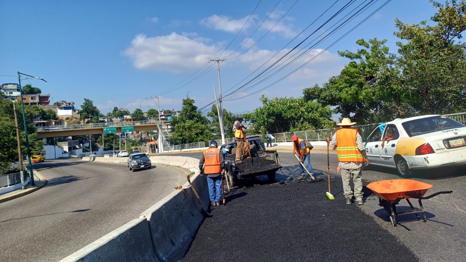 Mejora Gobierno de Abelina López Rodríguez calles de la ciudad previo a temporada vacacional