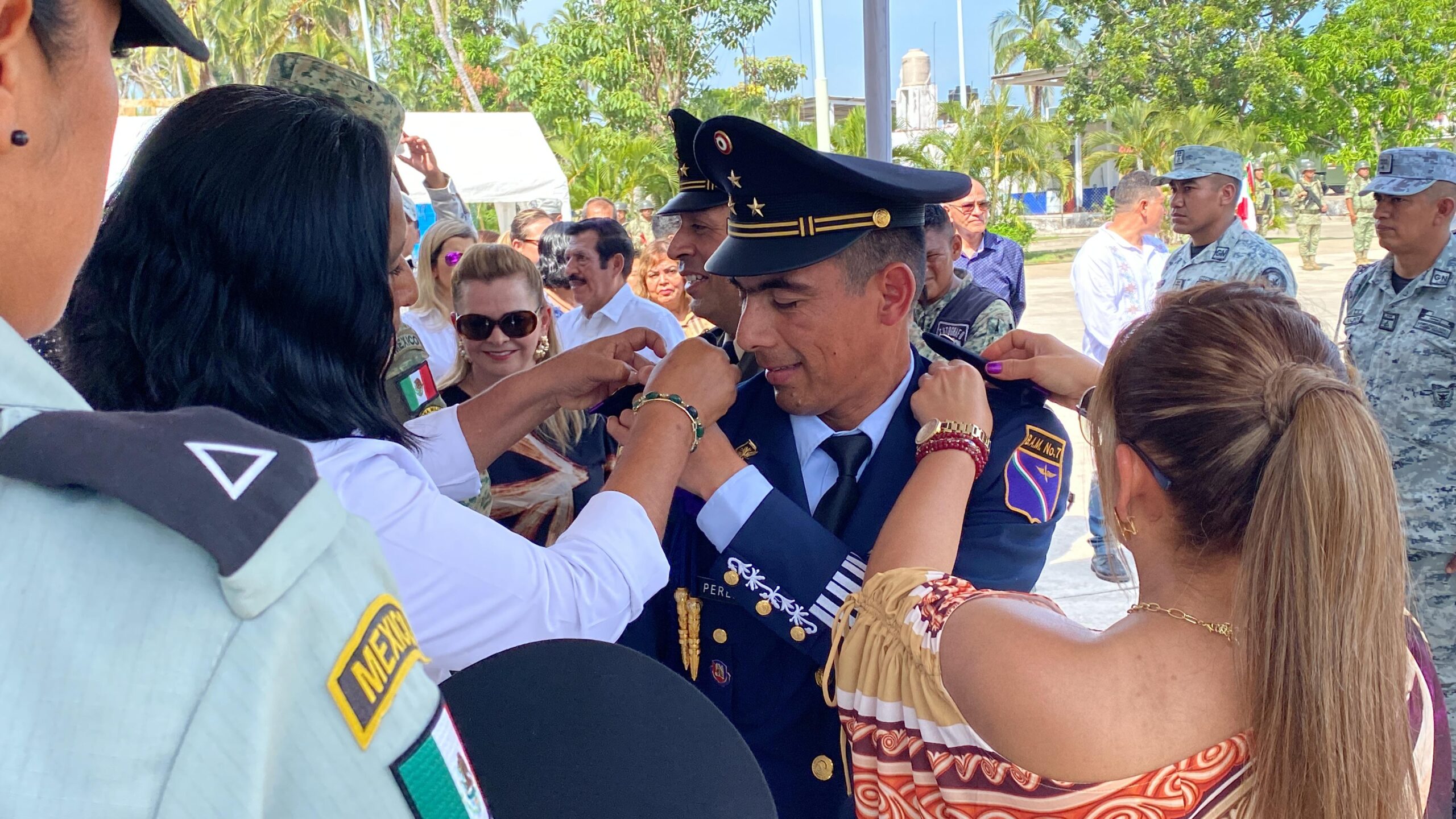 Ascienden 27 efectivos al grado inmediato superior, personal de jefes y oficiales en la Sedena