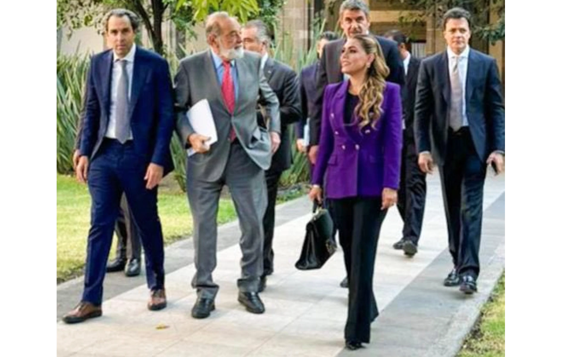 La presidenta Claudia Sheinbaum invitó  a empresarios a invertir nuevamente en Acapulco