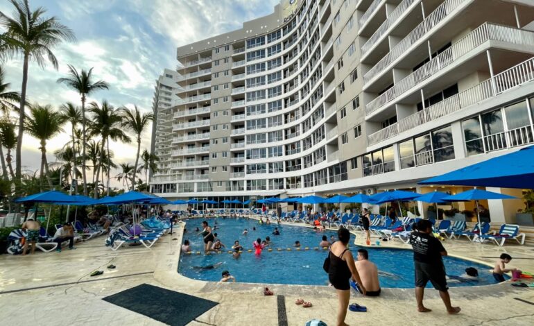 Destinos turísticos de Guerrero registran incremento de ocupación hotelera en Navidad