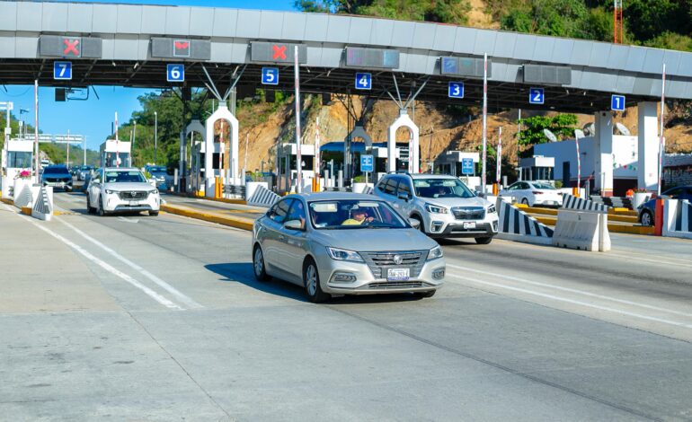 Eligen turistas a Guerrero para despedir el 2024, resultado de la promoción del gobierno del estado