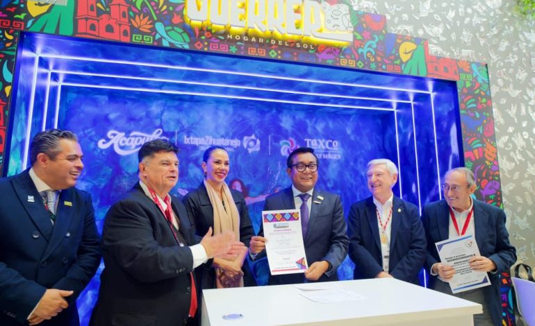Recibe El Hogar del Sol premios y reconocimientos durante el primer día de actividades en la FITUR de Madrid, España