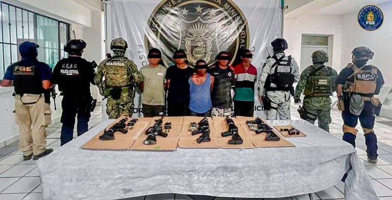 detienen a 6 personas y aseguran 10 armas en operativo en Acapulco