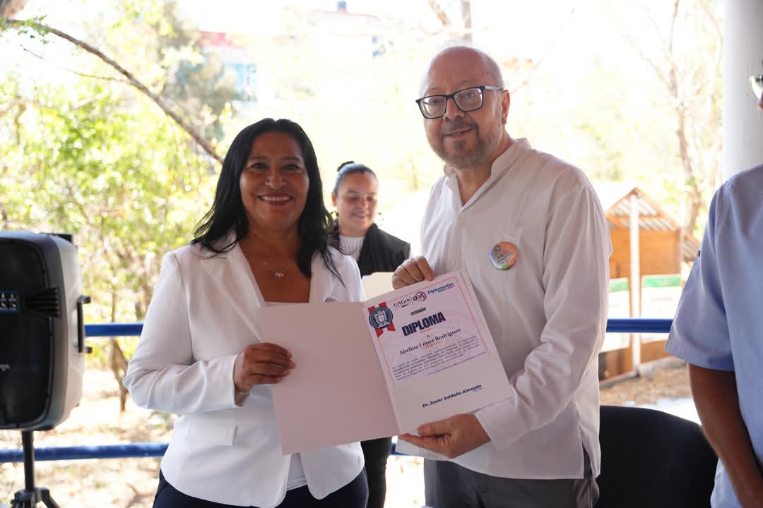 Concluye Abelina López Rodríguez Diplomado en Cambio Climático