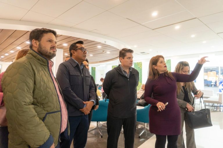 Titular de Sectur Guerrero, Simón Quiñones realiza gira de trabajo por Baja California, sede del Tianguis Turístico 2025WhatsApp Image 2025-02-21 at 07.21.00 (2)