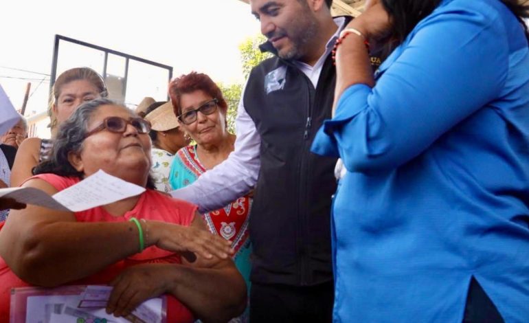 No se puede hacer caso omiso a la naturaleza, le dice Abelina López a colonos de San Agustín que compraron viviendas sobre un cauce pluvial